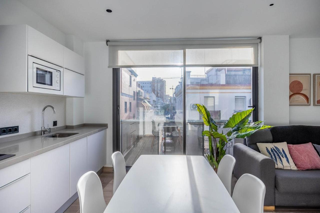 Nervion Suites 2 - Vacacional Sevilla Εξωτερικό φωτογραφία